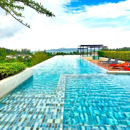 6Th Avenue Surin By Risa Apartment Bagian luar foto