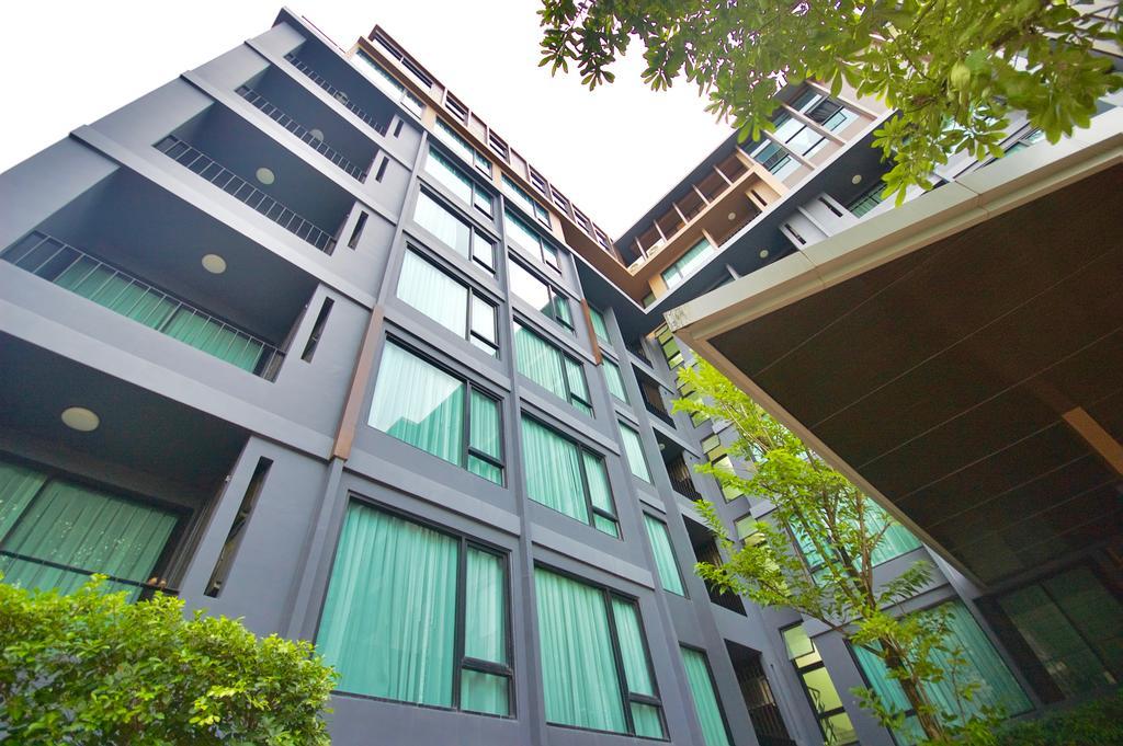 6Th Avenue Surin By Risa Apartment Bagian luar foto