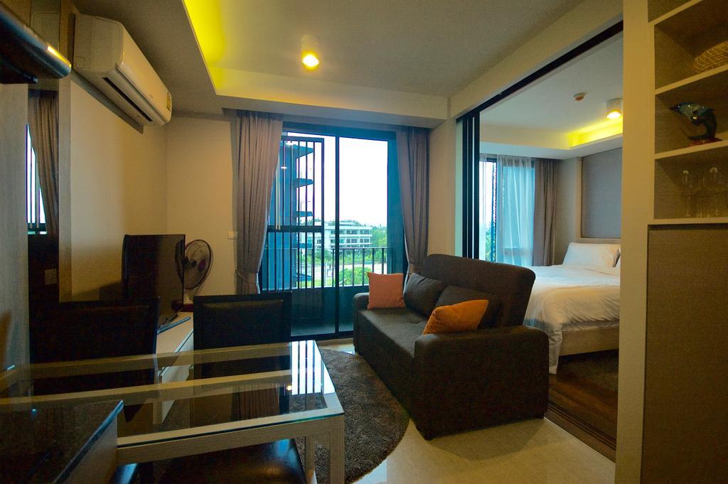6Th Avenue Surin By Risa Apartment Bagian luar foto